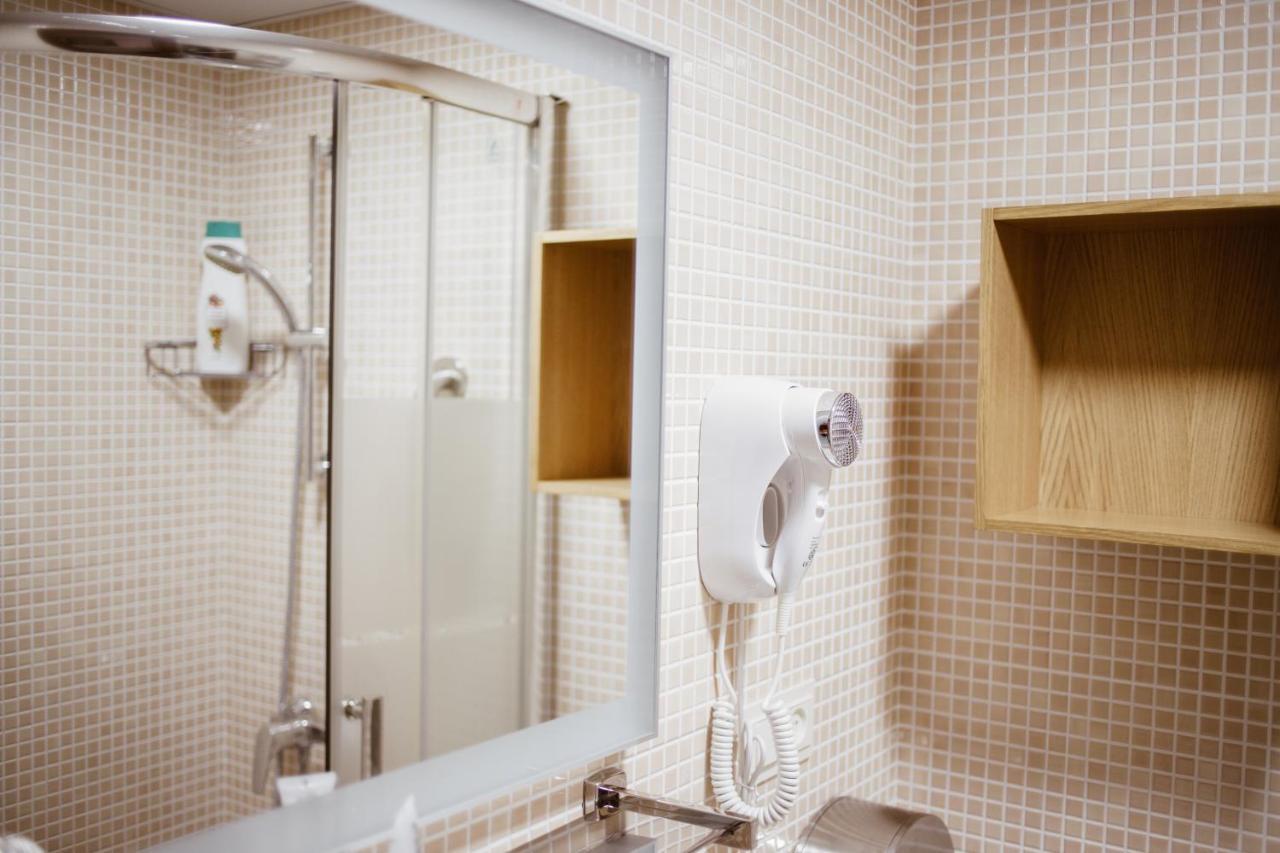 Hostal La Campana Motril Buitenkant foto