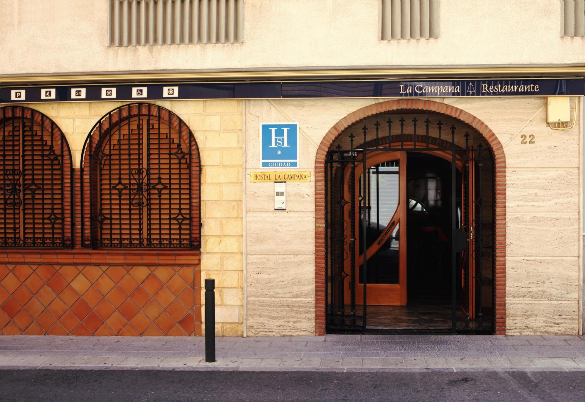 Hostal La Campana Motril Buitenkant foto